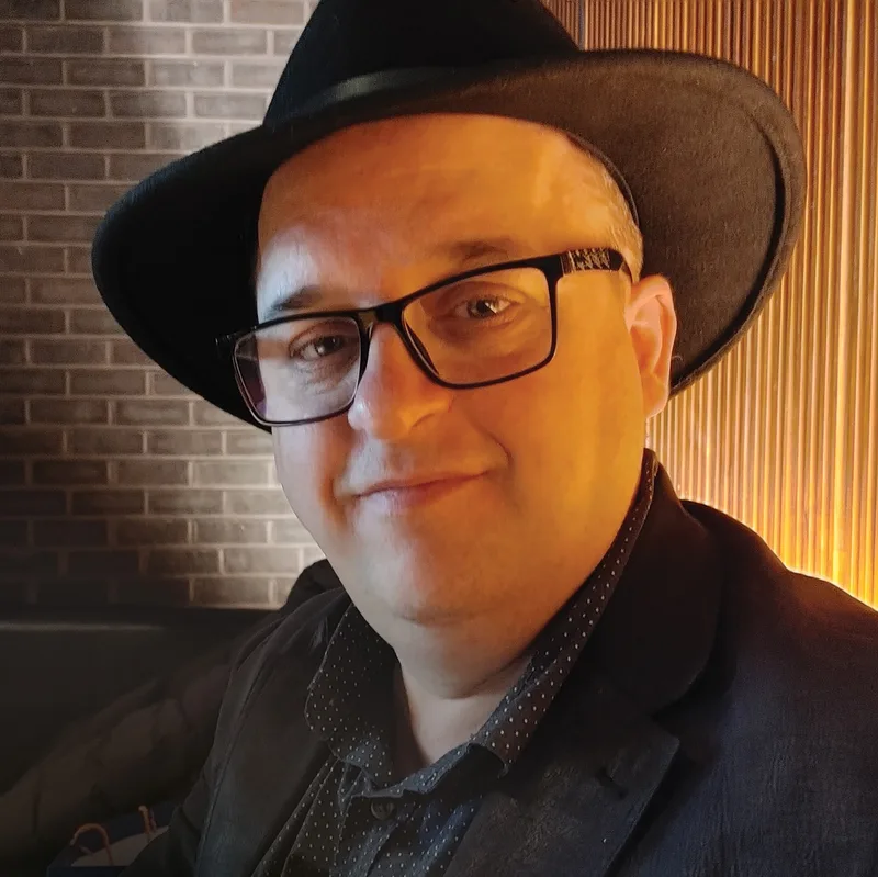 Bio photo circa 2023